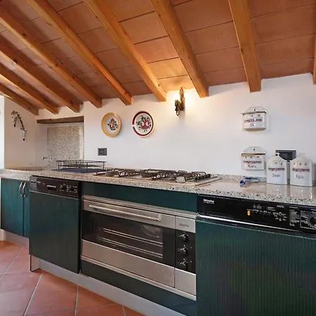 Casa Di Gina Nyaraló